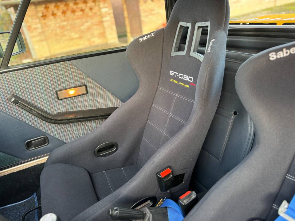 Image 21/59 of FIAT X 1/9 (1988)