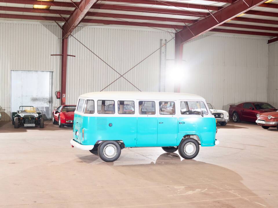 Image 22/39 of Volkswagen T2c Combi (1996)
