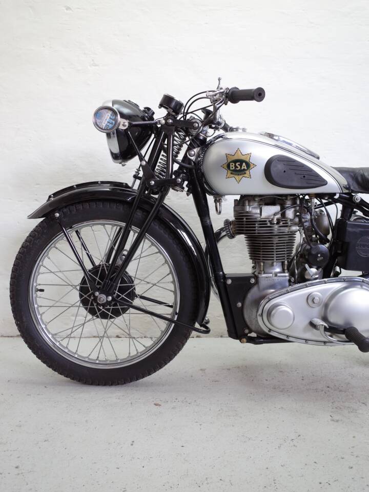 Immagine 16/24 di BSA M 24 Gold Star (1938)