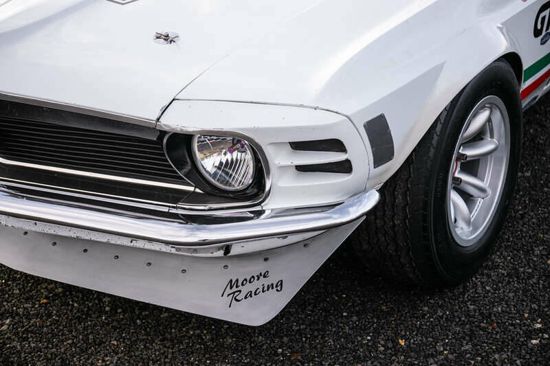 Image 12/50 of Ford Mustang Boss 302 (1970)