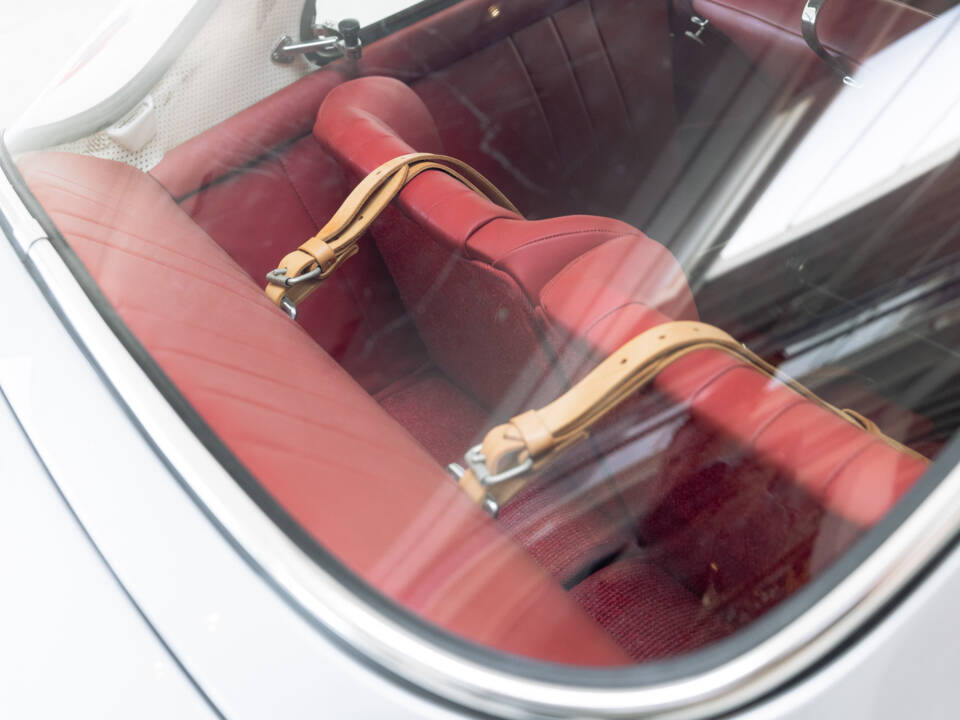 Image 24/41 of Porsche 356 C 1600 SC (1963)