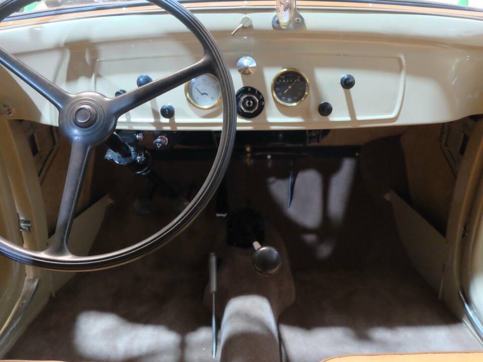 Image 4/27 of FIAT 500 A Topolino (1938)