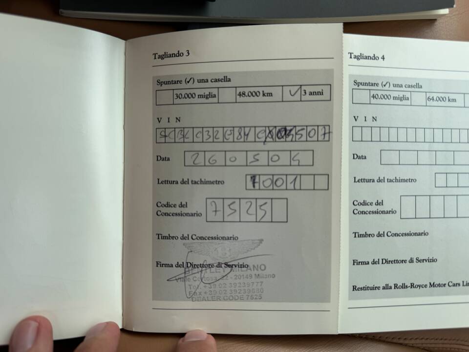 Image 38/44 of Bentley Arnage Green Label (2000)