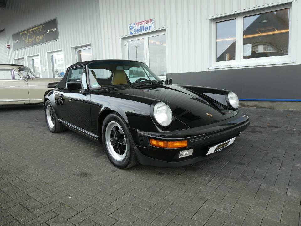 Bild 1/21 von Porsche 911 Carrera 3.2 (1987)