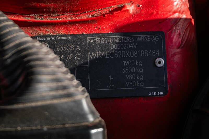 Image 16/50 of BMW 635 CSi (1989)