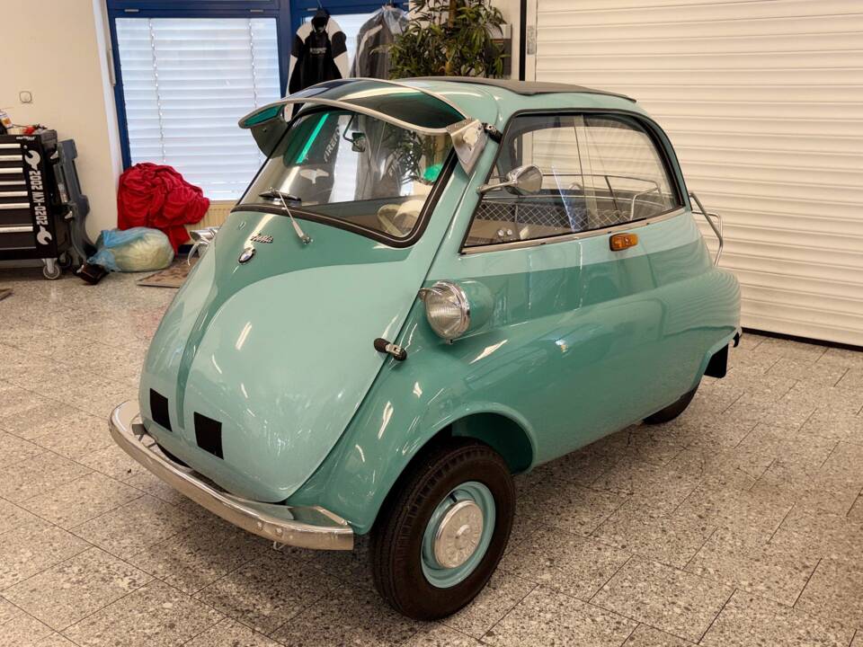 Image 1/13 of BMW Isetta 250 (1959)