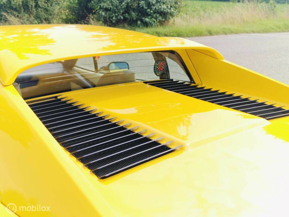 Immagine 17/44 di Ferrari 308 GTB (1977)