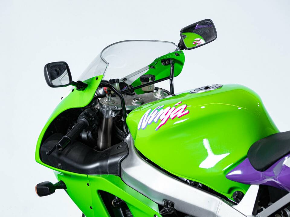 Image 40/50 of Kawasaki DUMMY (1996)