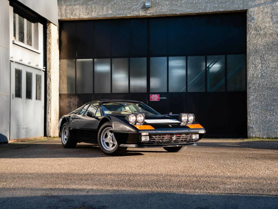 Image 9/50 of Ferrari 512 BBi (1984)