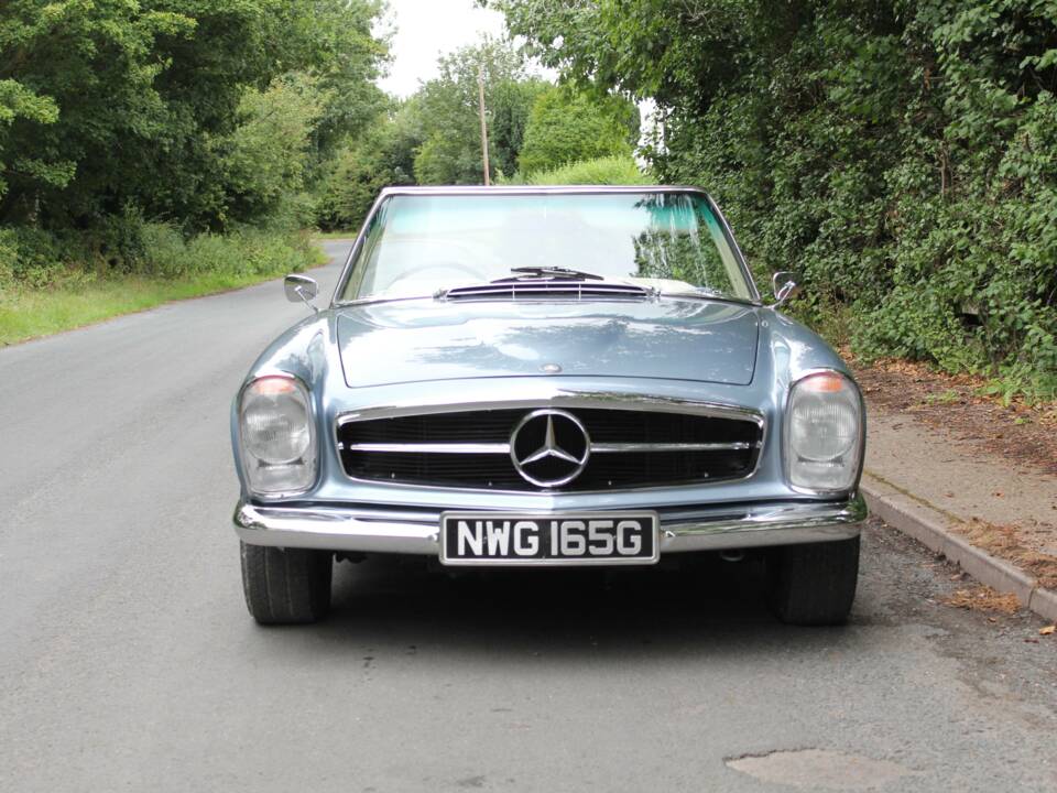 Imagen 2/13 de Mercedes-Benz 280 SL (1968)