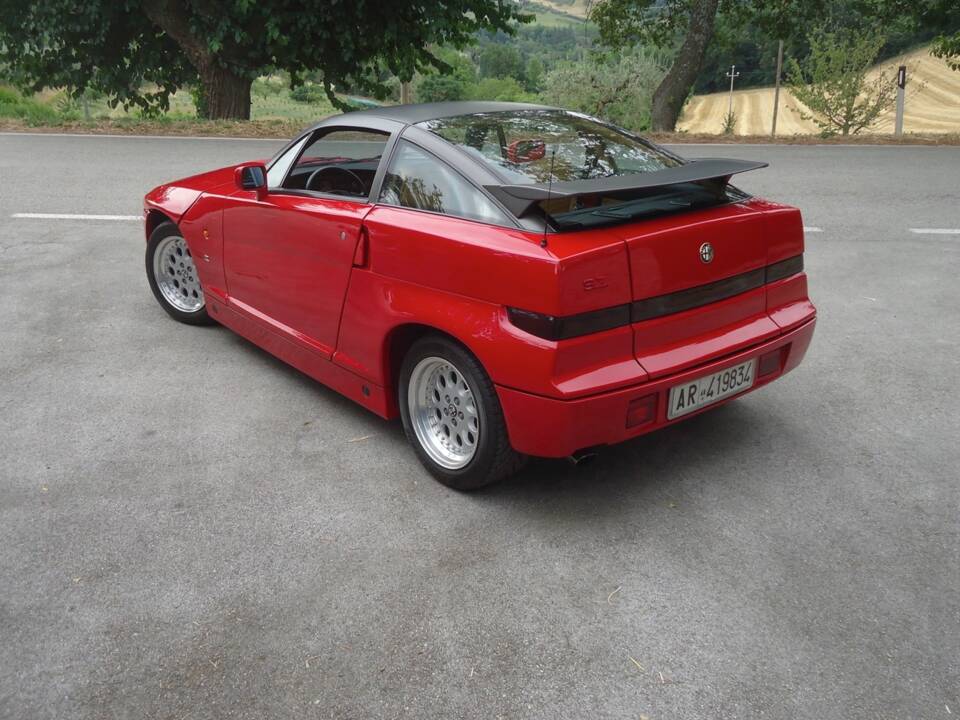 Image 5/32 of Alfa Romeo SZ (1990)