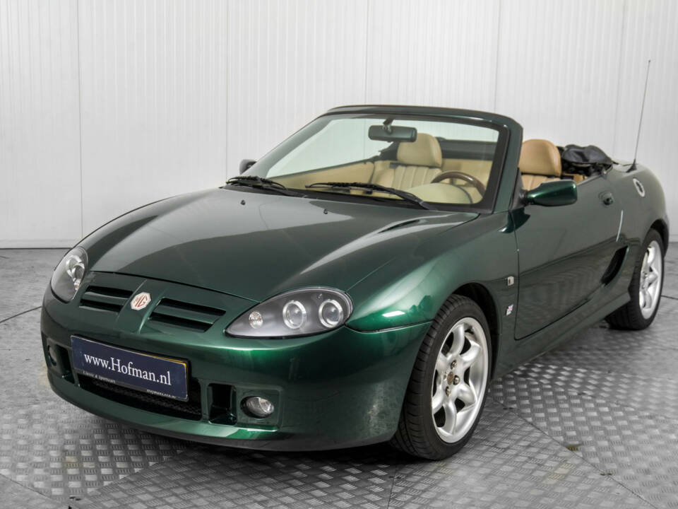 Image 17/50 of MG TF 135 (2002)