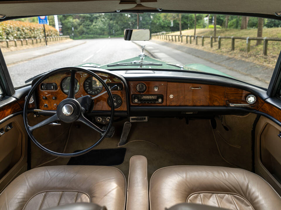 Immagine 13/22 di Rolls-Royce Silver Cloud III &quot;Chinese Eyes&quot; (1964)