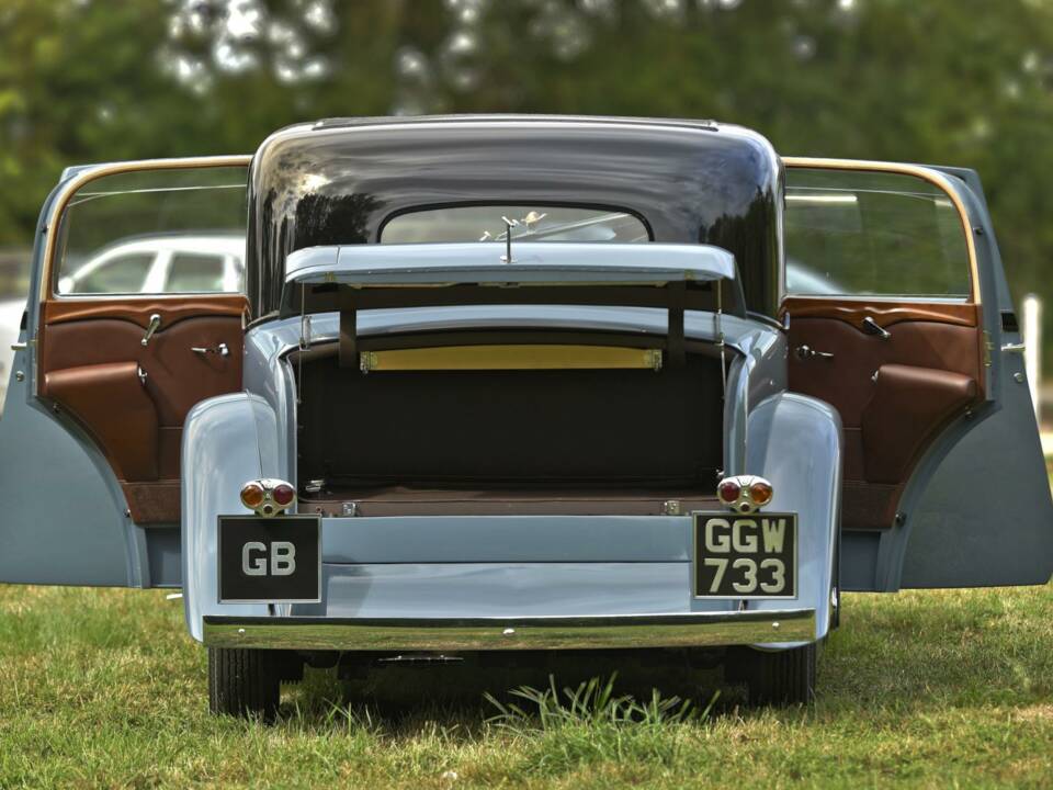 Image 17/50 of Rolls-Royce Phantom II Continental (1934)