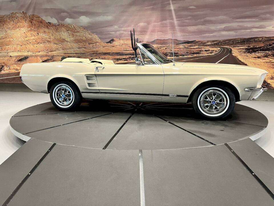 Bild 9/35 von Ford Mustang 390 GTA (1967)