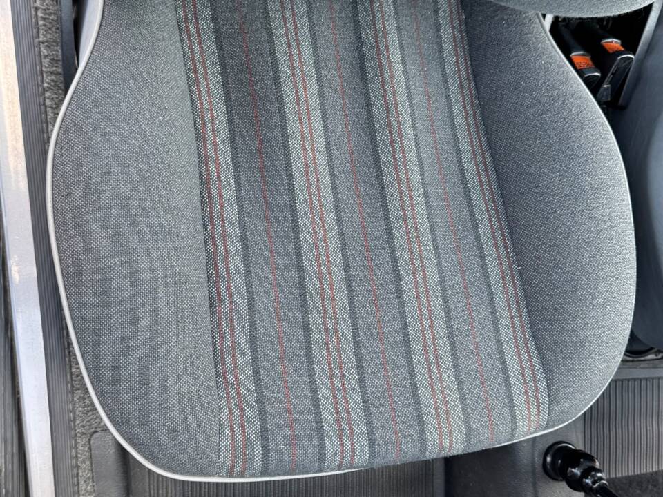 Bild 74/99 von Volkswagen Käfer 1200 Jubiläumsmodell (1985)