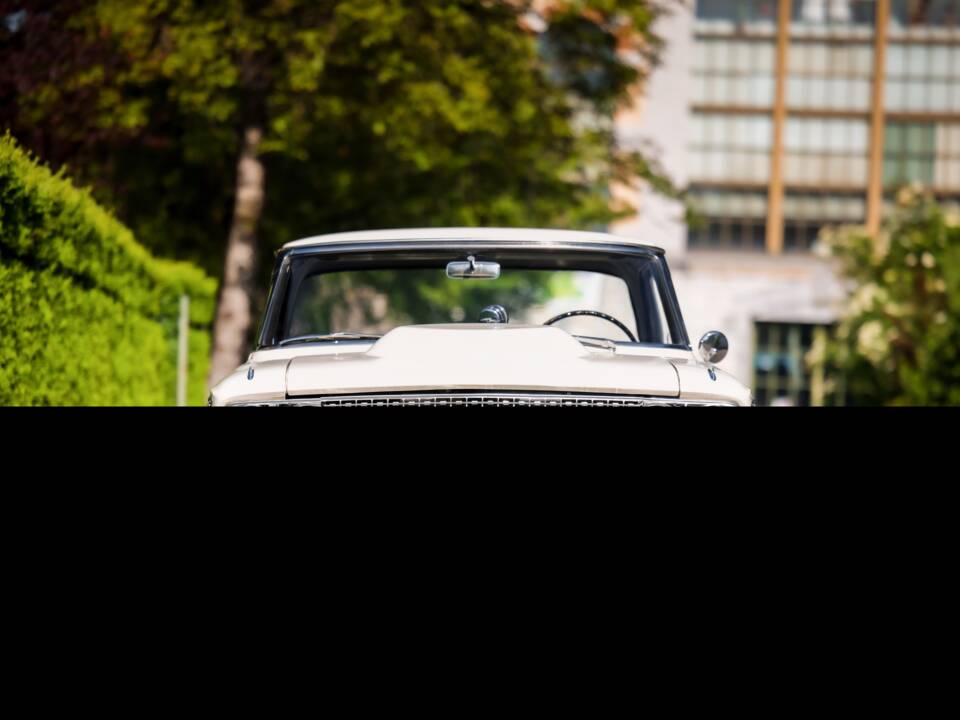 Bild 2/89 von Ford Fairlane 500 (1963)