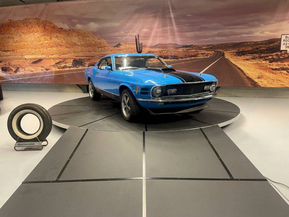Image 2/34 of Ford Mustang Mach 1 (1970)