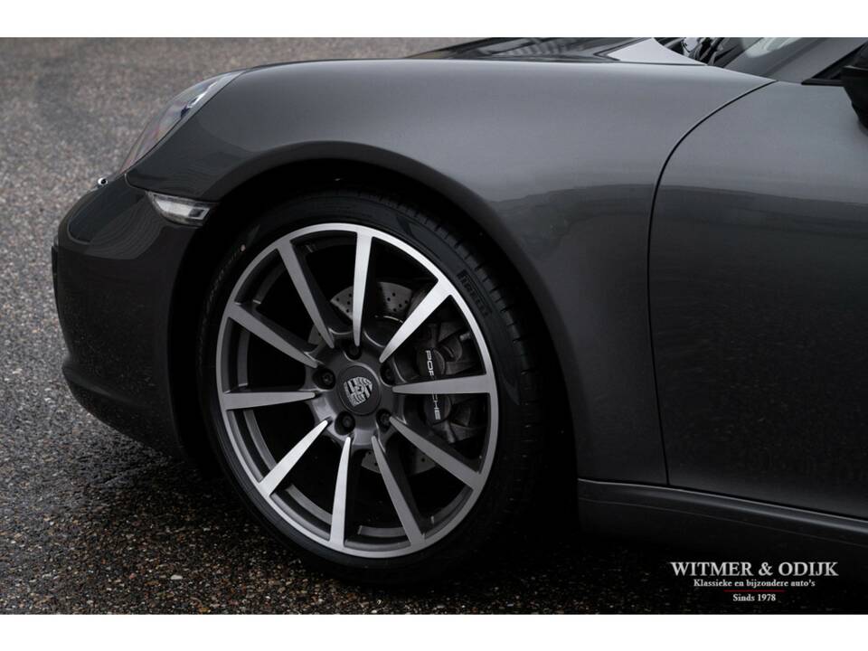 Bild 17/31 von Porsche 911 Carrera (2016)