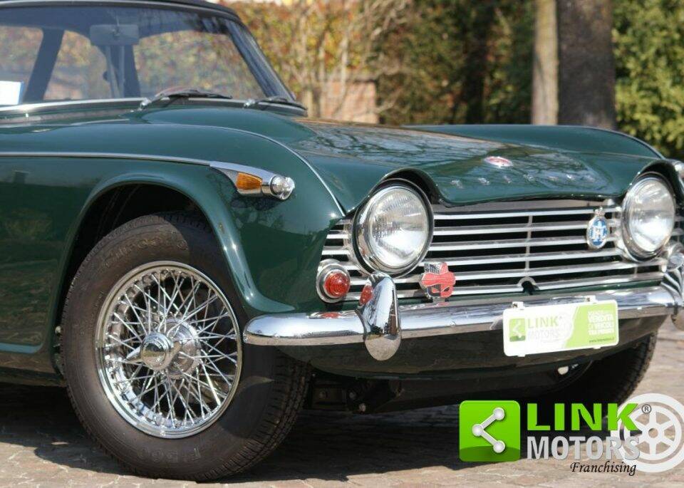 Immagine 9/10 di Triumph TR 4 (1965)