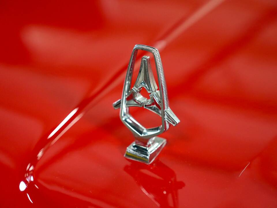 Image 25/44 of Dodge Polara (1965)