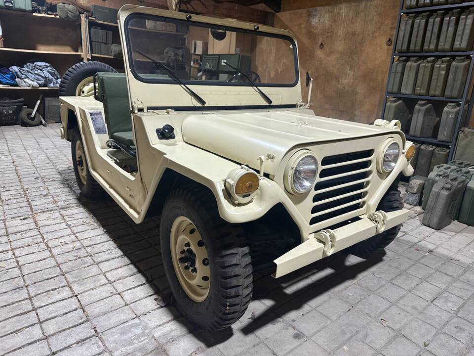 Bild 1/8 von AM General M35A2 (1978)