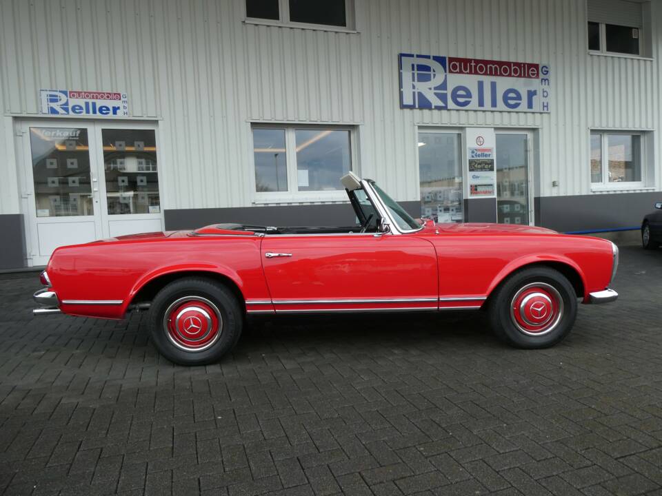 Bild 8/23 von Mercedes-Benz 230 SL (1964)