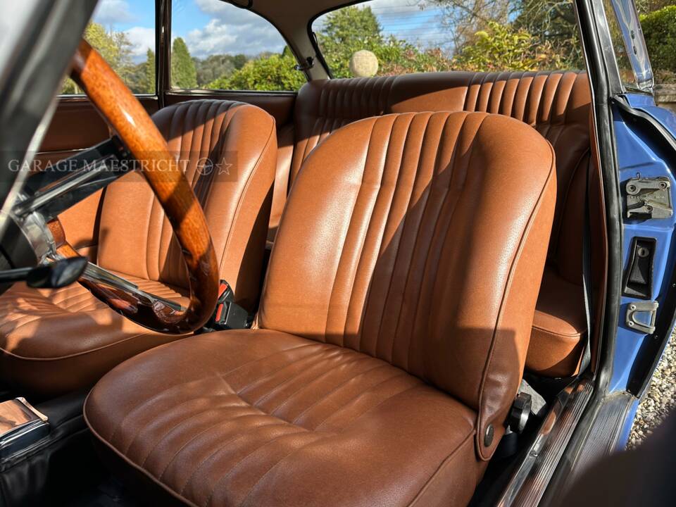 Bild 54/100 von Alfa Romeo Giulia GT 1300 Junior (1973)