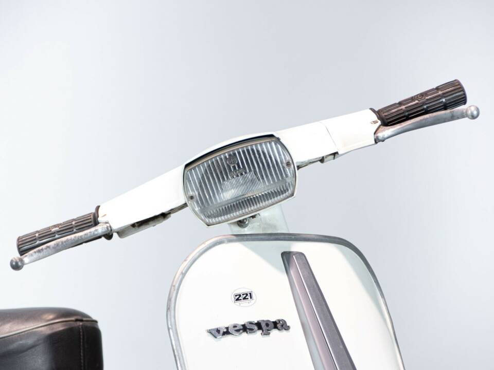 Immagine 43/50 di Piaggio Vespa 50 Special (1972)