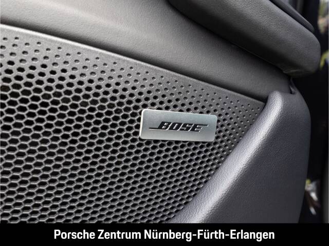 Image 31/36 of Porsche Taycan 4S Sport Turismo (2026)