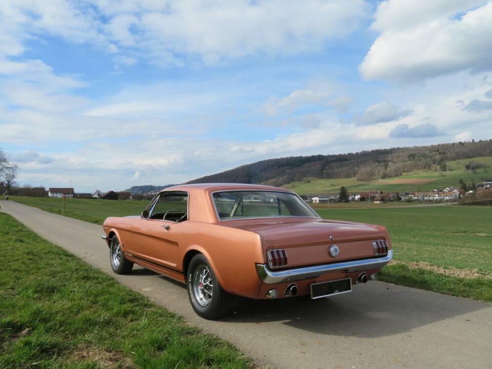 Afbeelding 2/20 van Ford Mustang 289 (1966)