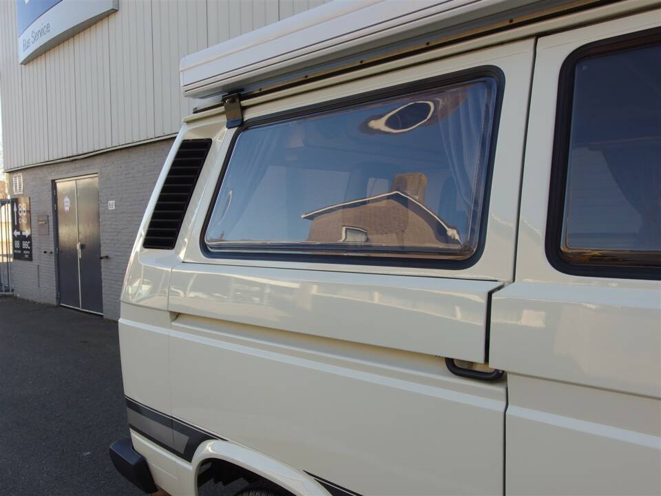 Bild 21/97 von Volkswagen T3 Westfalia 1.9 (1983)
