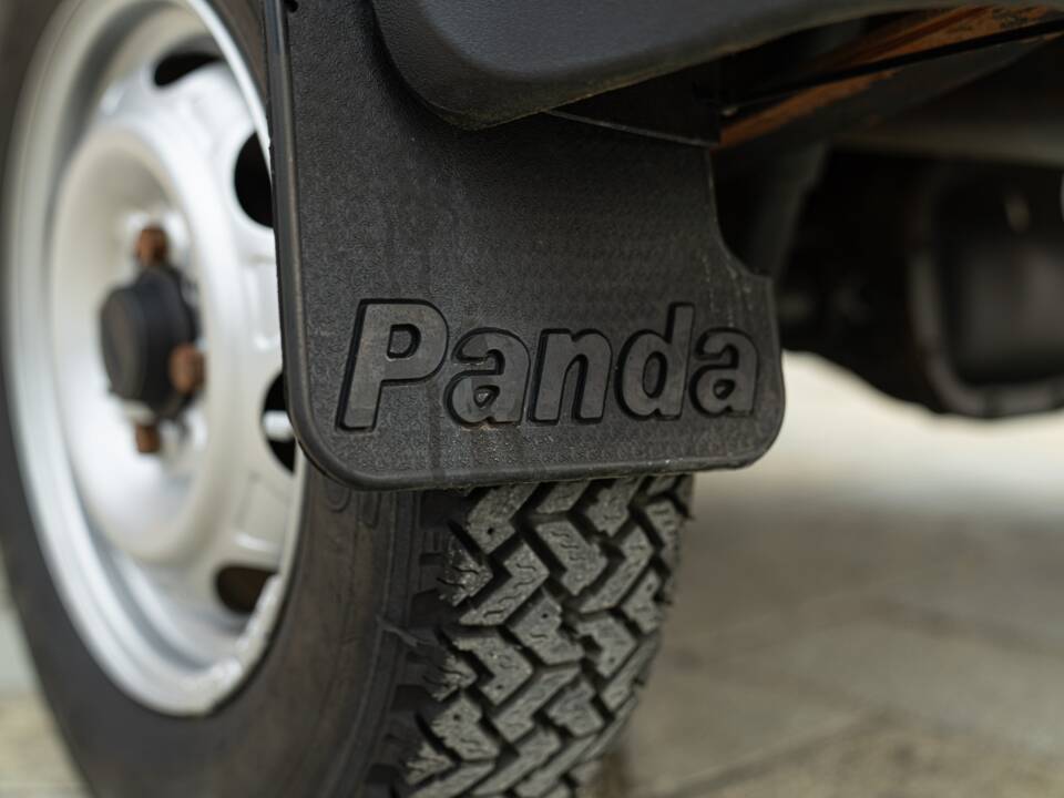 Image 52/60 of FIAT Panda 4x4 1,0 (1987)