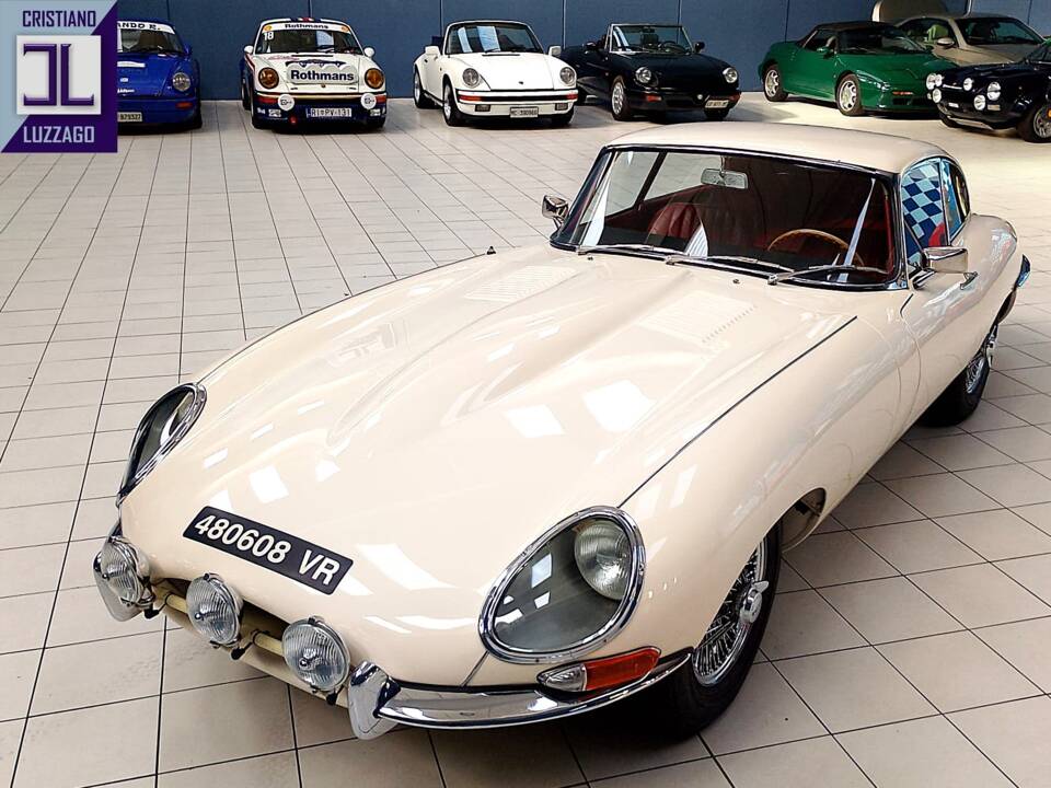 Bild 2/54 von Jaguar E-Type 4.2 (1967)