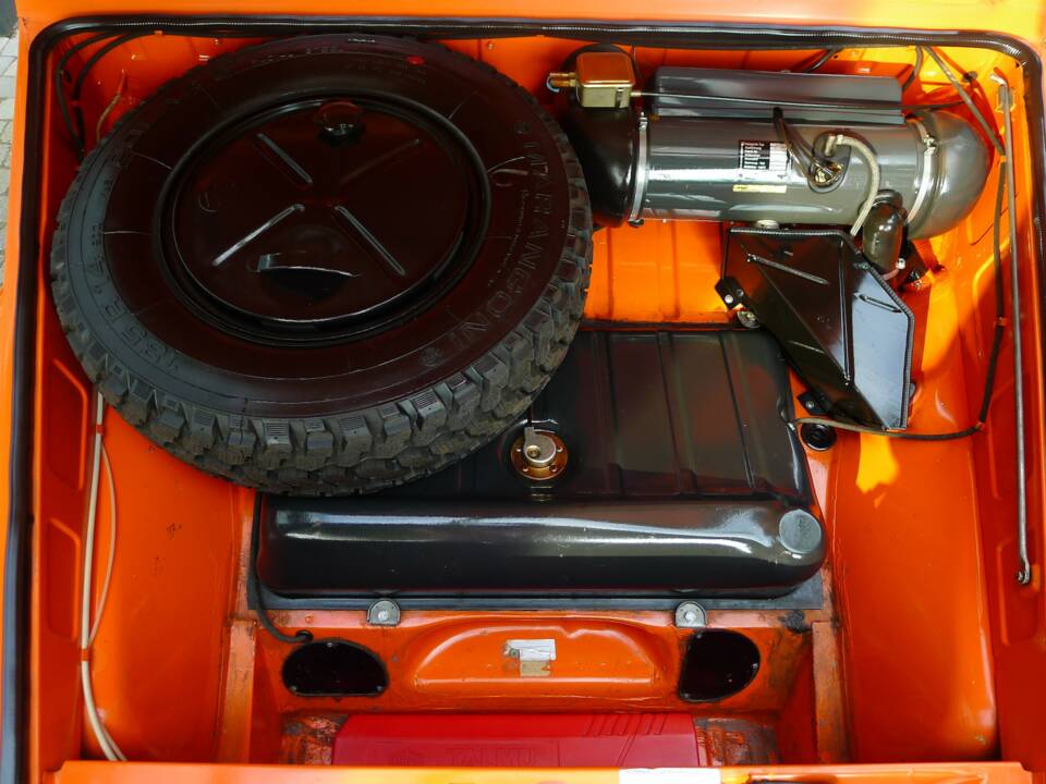 Image 13/15 de Volkswagen Thing 1600 (1971)