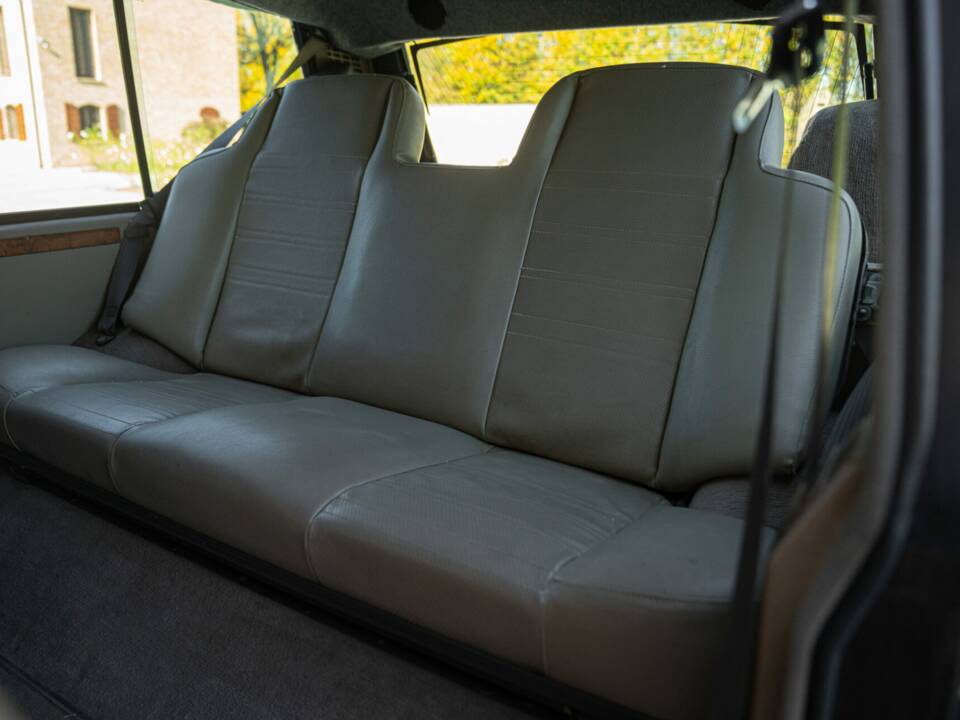 Image 30/50 of Land Rover Range Rover Classic TD (1992)