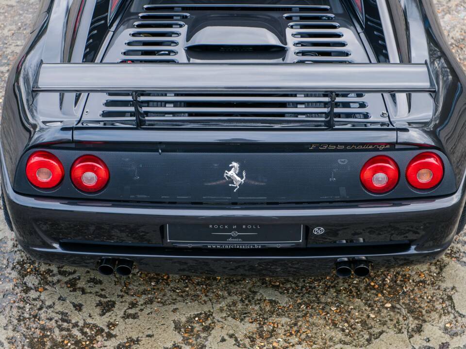 Image 12/35 de Ferrari F 355 Challenge (1995)