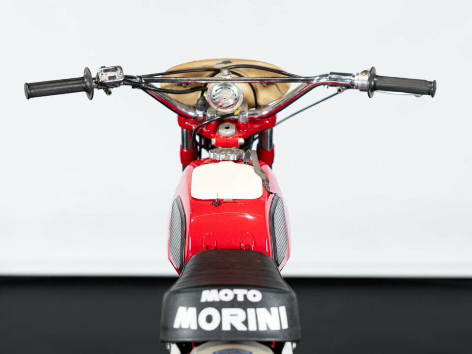 Bild 15/36 von Moto Morini DUMMY (1969)