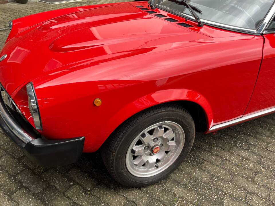 Image 57/100 of Pininfarina Azzurra Spider (1983)
