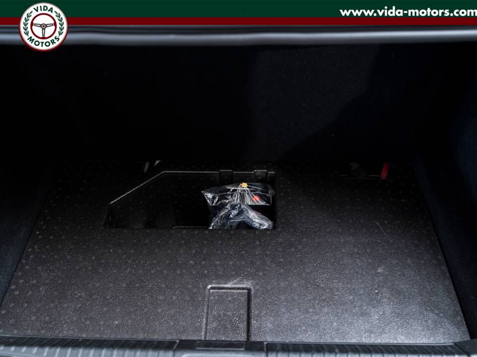 Bild 12/15 von Alfa Romeo Giulia Quadrifoglio (2017)