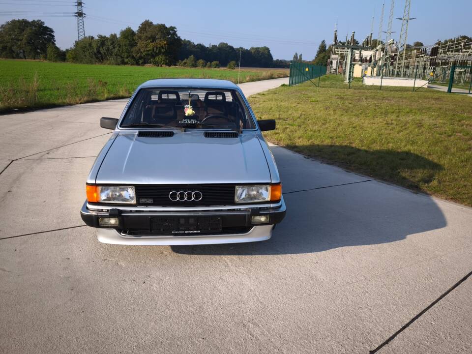 Image 67/94 de Audi 80 CD 5S (1982)