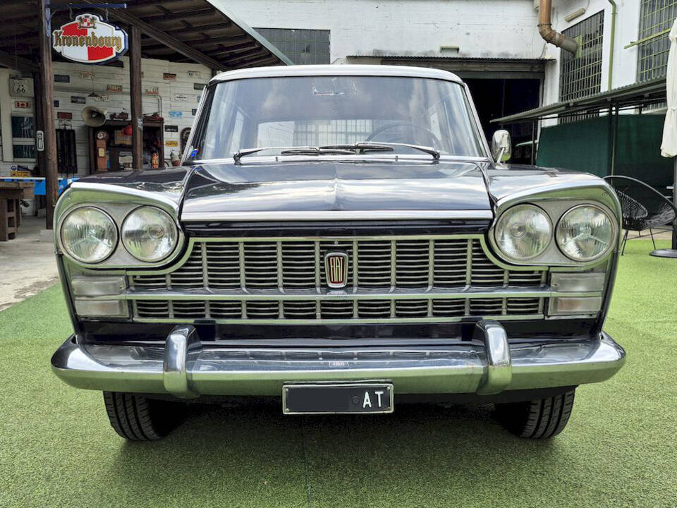Bild 5/47 von FIAT 2300 (1961)