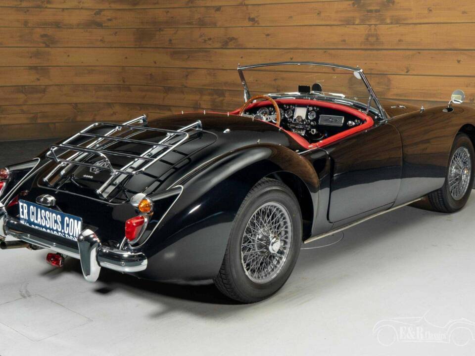 Immagine 9/19 di MG MGA 1600 (1961)