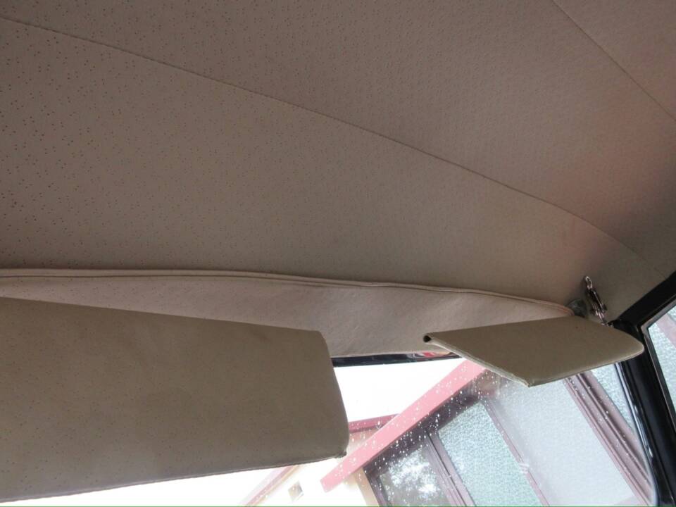 Bild 25/37 von Alfa Romeo 2600 Spider (1966)