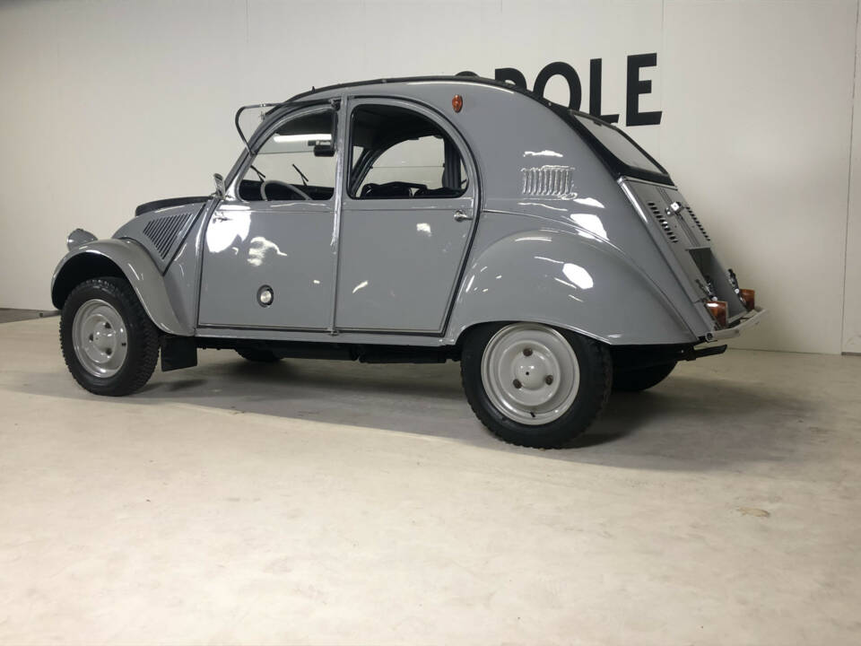 Imagen 4/30 de Citroën 2 CV Sahara 4x4 (1961)