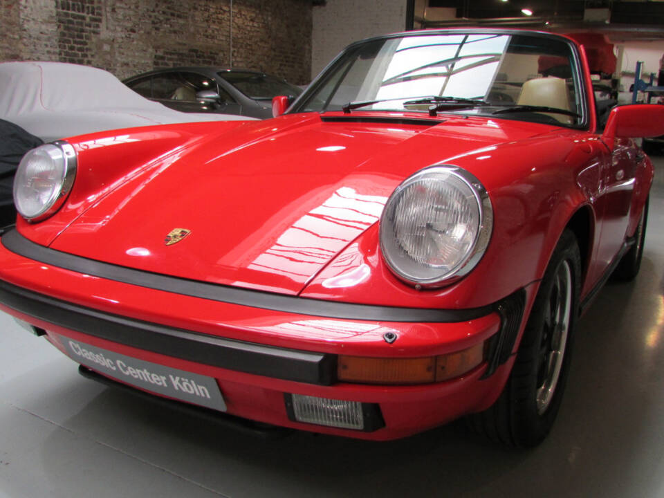 Bild 7/22 von Porsche 911 Carrera 3.2 (1986)