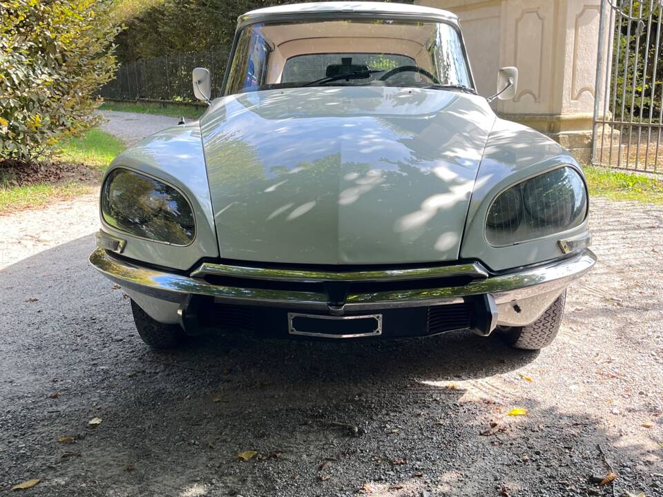 Imagen 2/10 de Citroën DS 20 (1974)
