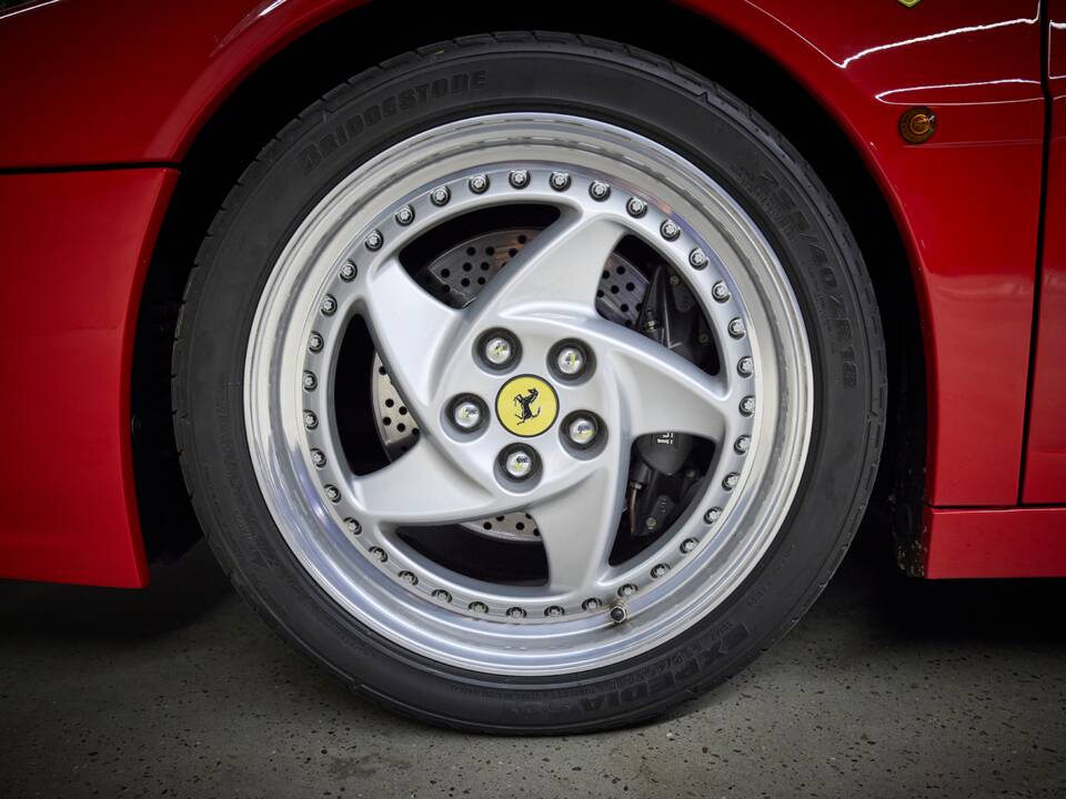 Bild 34/100 von Ferrari F 512 M (1995)