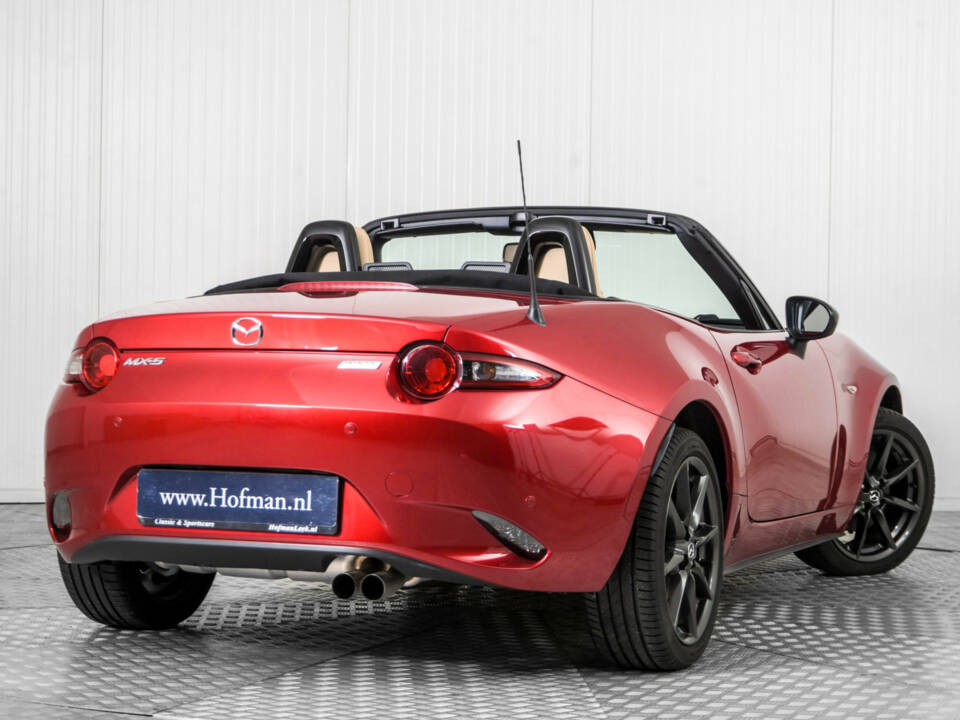 Image 47/50 of Mazda MX-5 2.0 (2015)