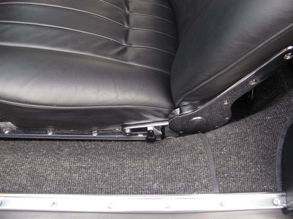Image 56/100 of Porsche 356 B 1600 Super (1961)
